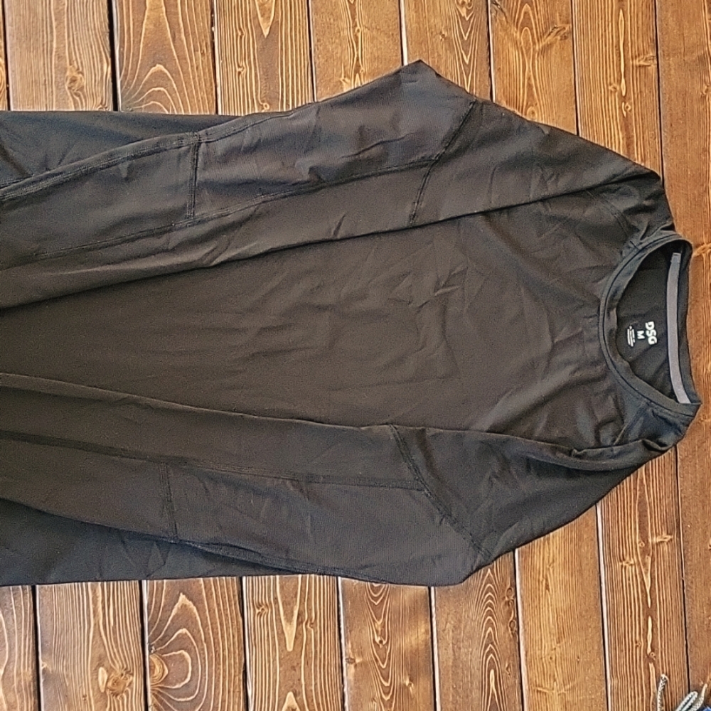 DSG boys baselayer top M